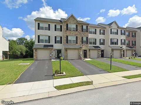 Katelyn, NEW OXFORD, PA 17350