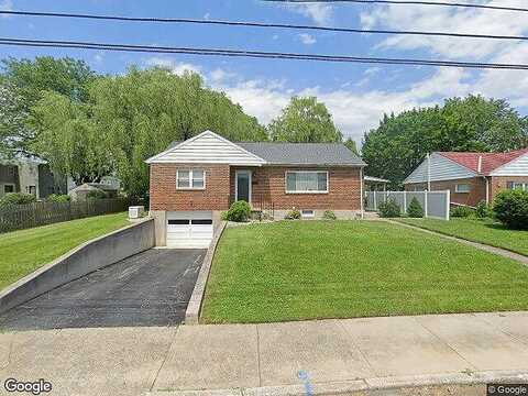 Franklin, EMMAUS, PA 18049