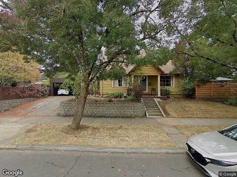 Siskiyou, PORTLAND, OR 97213
