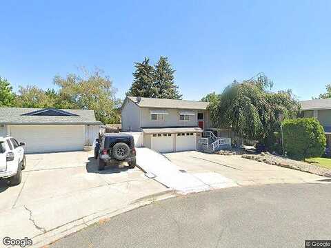 Carol, YAKIMA, WA 98908