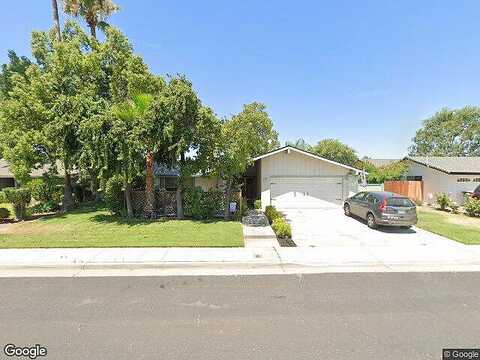Whittier, CLOVIS, CA 93611