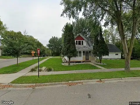 Spruce, FERGUS FALLS, MN 56537