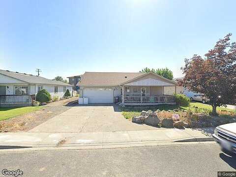 Casi, PROSSER, WA 99350