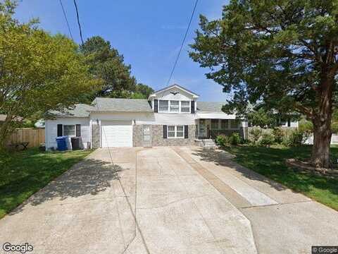 Pinewood, VIRGINIA BEACH, VA 23452