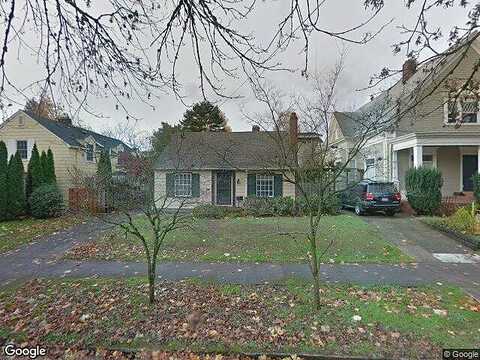 19Th, PORTLAND, OR 97212