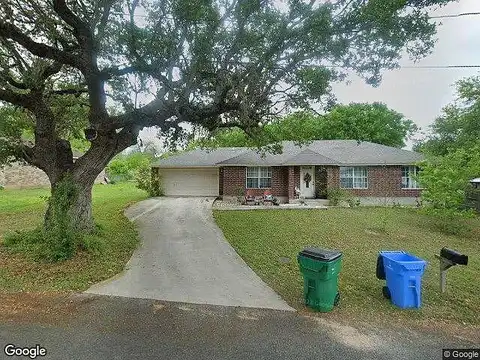 Zwicke, SEGUIN, TX 78155