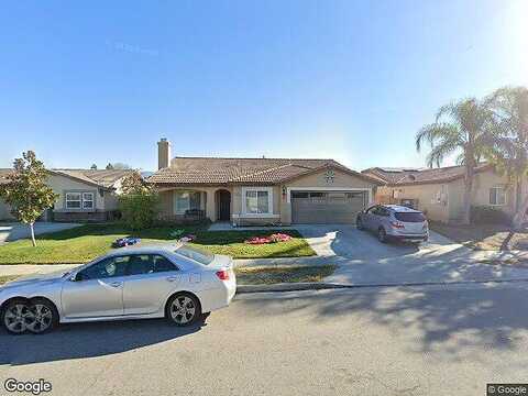 Roxanne, HEMET, CA 92543