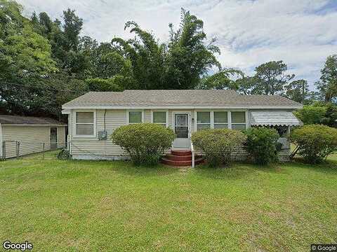 Nelson, JACKSONVILLE, FL 32205