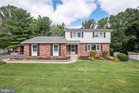 Hillcrest, MACUNGIE, PA 18062