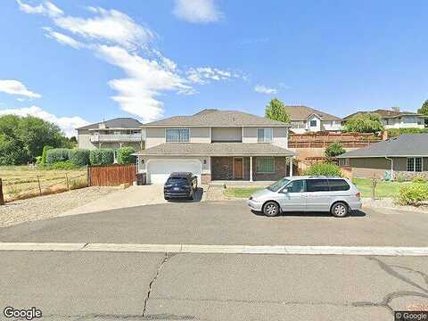 Maclaren, YAKIMA, WA 98908
