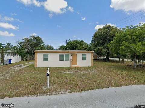 18Th, POMPANO BEACH, FL 33069