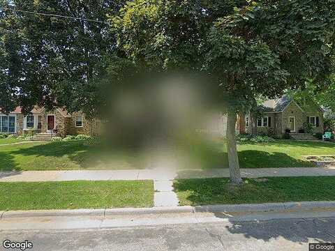 10Th, MINNEAPOLIS, MN 55417
