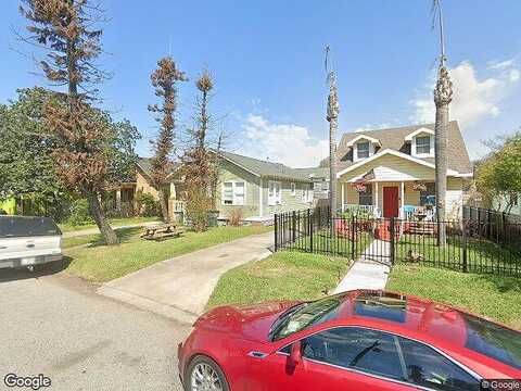 Avenue R, GALVESTON, TX 77551