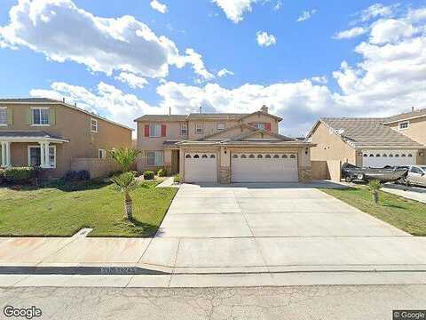 Nicole, PALMDALE, CA 93551