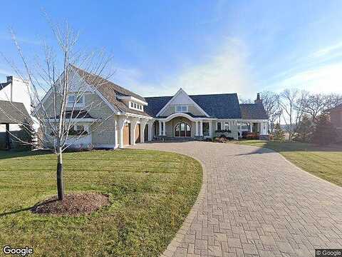 Woodland Cove, EXCELSIOR, MN 55331