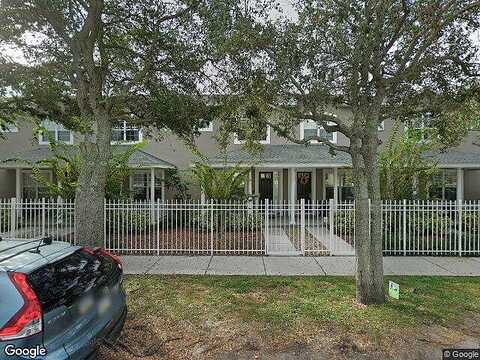 Cass, TAMPA, FL 33609
