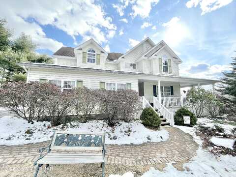 Kathleen, STROUDSBURG, PA 18360
