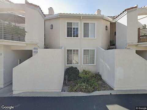 La Triana, LAGUNA NIGUEL, CA 92677