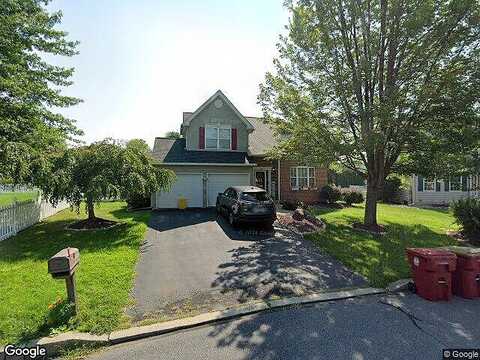 Cara, EASTON, PA 18040