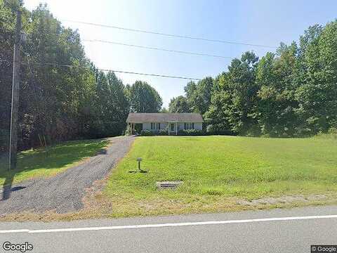 Desha, TAPPAHANNOCK, VA 22560