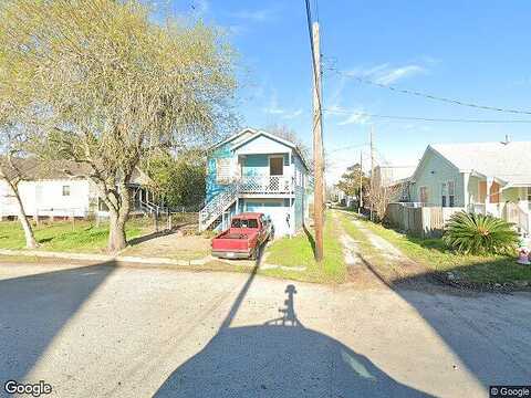 52Nd, GALVESTON, TX 77551