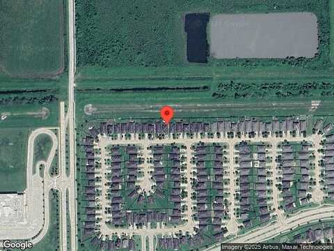 Garnet Breeze, ROSHARON, TX 77583