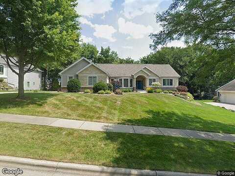 Pineview, VERONA, WI 53593