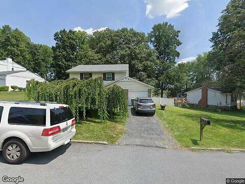 Bradley, HUMMELSTOWN, PA 17036