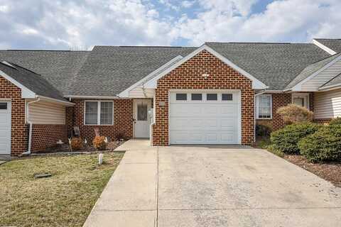 Olivia Dawn, BROADWAY, VA 22815
