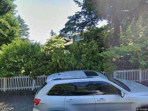Fielding, LAKE OSWEGO, OR 97034