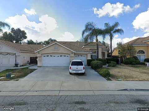 Avenida Roundelay, SAN JACINTO, CA 92583