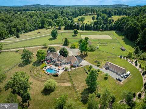 Bartlett, CHESTER SPRINGS, PA 19425