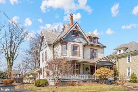 Lincoln, NEWTOWN, PA 18940