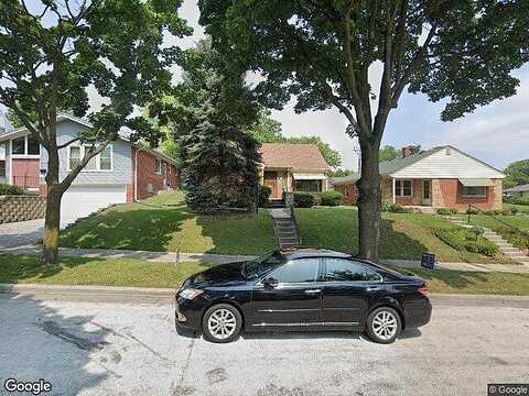 York, MILWAUKEE, WI 53222