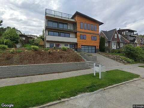 33Rd, SEATTLE, WA 98144