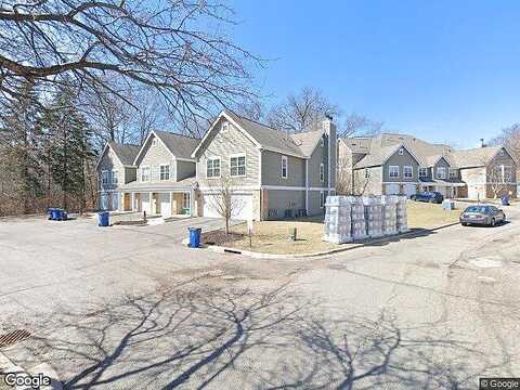Chasewood, HOPKINS, MN 55343