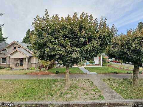 40Th, SEATTLE, WA 98136