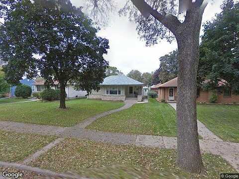 17Th, MINNEAPOLIS, MN 55407