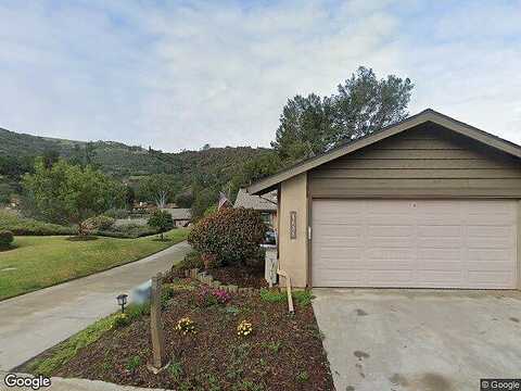 Oak Island, FALLBROOK, CA 92028