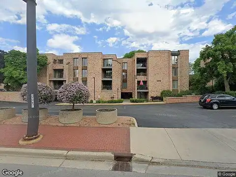 Oakland, MILWAUKEE, WI 53211