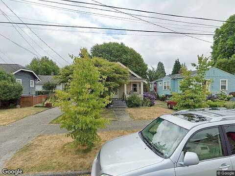82Nd, SEATTLE, WA 98103