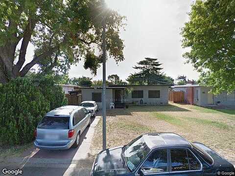 Oakshire, MODESTO, CA 95354