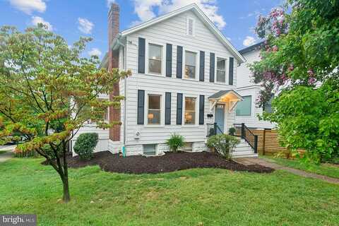 Washington, ARLINGTON, VA 22201