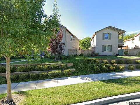 Village Circle, VALENCIA, CA 91354