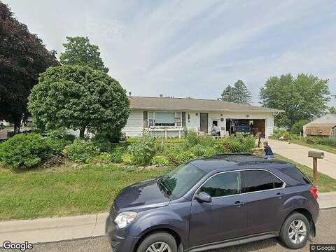 Pine, CALEDONIA, MN 55921