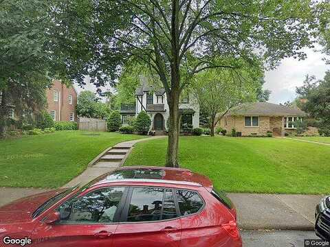 Pinehurst, SAINT PAUL, MN 55116