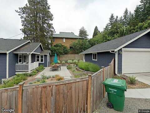 25Th, SEATTLE, WA 98125