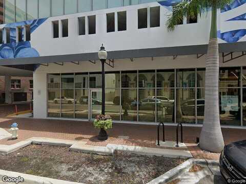 Pineapple, SARASOTA, FL 34236