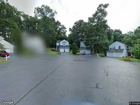 Oak Knoll, HARRISBURG, PA 17111