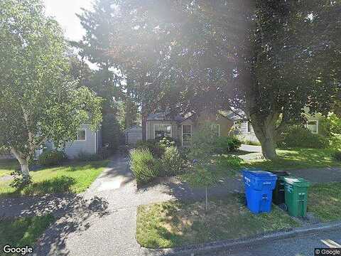 16Th, SEATTLE, WA 98117